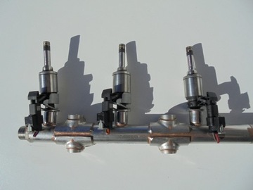 фото thumb №9, Vw t-roc 1.0 tsi планка впрыскивающий форсунки 04c133320f 17-