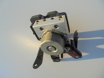 фото thumb №9, Toyota оригінальний номер 44540-0h070 насос abs