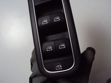 фото thumb №4, Панель вікон лівий перед mercedes a-klasa w177