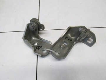 фото thumb №1, Петля дверь перед правый цвет nc b-max 2013 rok