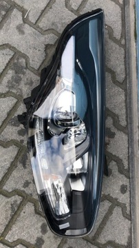 фото thumb №1, Kia carens 2012- ксенон лампа правая перед