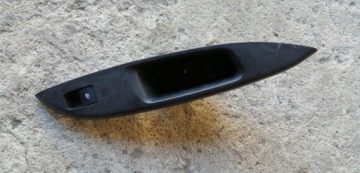 фото thumb №1, Opel karl перемикач скло правий задня