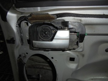 фото thumb №4, Mondeo mk3 ручка внутрішня ліва права