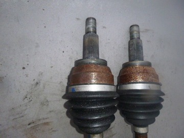 фото thumb №4, Приводной вал левая 1.5dci renault scenic iv 4 391012329r перед передняя