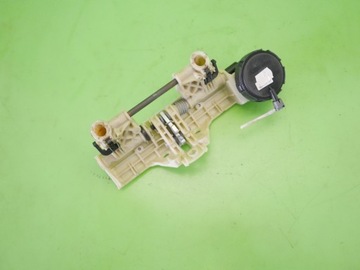 фото thumb №5, Механизм подголовник задняя правый mercedes w220 s400