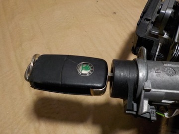 фото thumb №4, Roomster колонка рулевая замок зажигания ключ