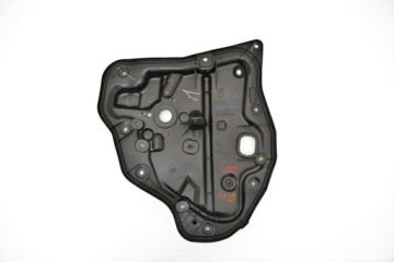 фото thumb №1, Mazda 2 ii 14- каркас шумоизоляция дверь правый задняя