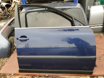 фото thumb №1, Двері праві перед vw passat b5 планка ручка оригінальний номер