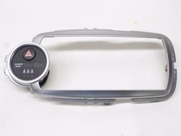 фото thumb №1, Рамка радио переключатель toyota yaris iii 11-14