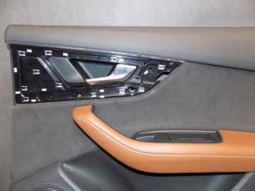 фото thumb №2, Audi q7 4m обивка дверь правый задняя bose