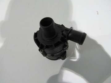 фото thumb №1, Додатковий помпа води golf vii 1.6 tdi 5g0965561