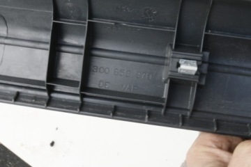 фото thumb №6, Молдинг защита порог правая vw passat b6