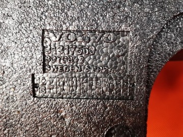 фото thumb №8, Volvo v40 ii бардачок полка багажника 31317560