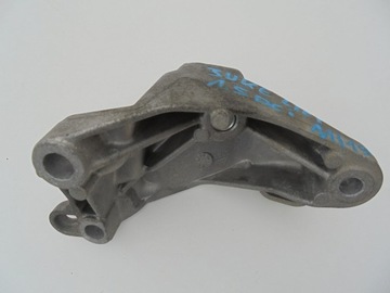 фото thumb №6, Nissan juke lift кронштейн коробки передач 8200277263