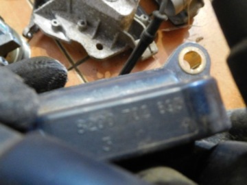 фото thumb №4, Катушка зажигания clio 1.2 9200702593