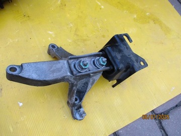 фото thumb №1, Dacia logan ii подушка кронштейн коробки 0.9