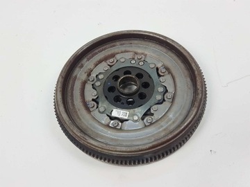 фото thumb №1, Vw arteon 2.0 tdi колесо двухмассовый 06k105266p