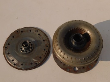 фото thumb №1, Audi s8 d4 rs6 4.0 tfsi колесо двухмассовый 06e105323t