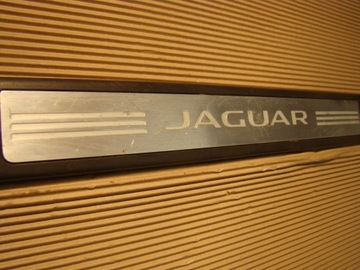 фото thumb №5, Jaguar xf молдинг порог правый перед 8x23-13200-af