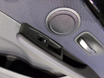 фото thumb №7, Bmw f45 оббивка боковина двері перед зад алькантара