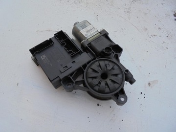 фото thumb №1, Моторчик скло 3c0959792 volkswagen passat b6