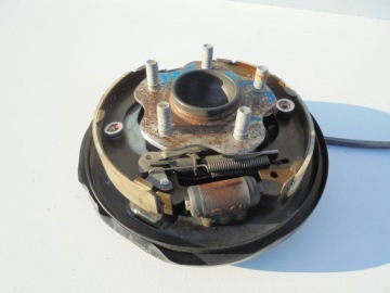 фото thumb №1, Nissan juke f15 гальмівні колодки гальмівні ступиця лівий задня