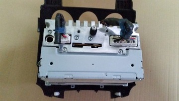 фото thumb №5, Mazda 2 панель радио cd mp3 1479762