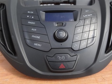 фото thumb №4, Ford tourneo courier 2015 радіо aux оригінал