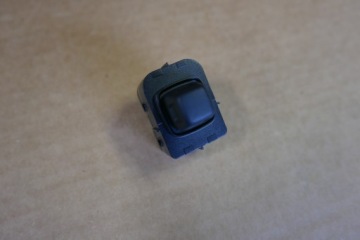 фото thumb №1, Audi кнопка регулювання керма 4m0953551