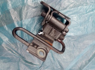 фото thumb №2, Петля 8e0831412b перед правий audi a3