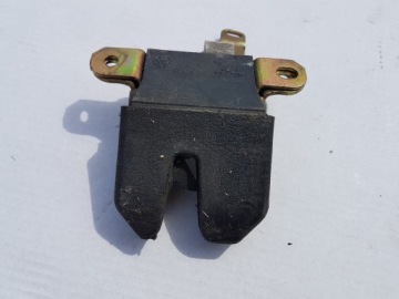 фото thumb №1, Skoda superb замок кришки 3p5827505