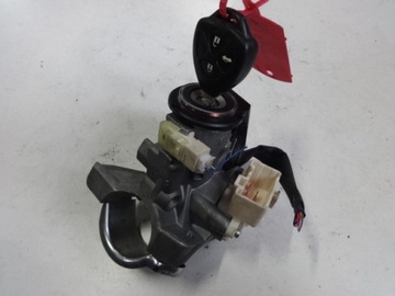 фото thumb №1, Toyota avensis t27 09r- замок запалювання ключ