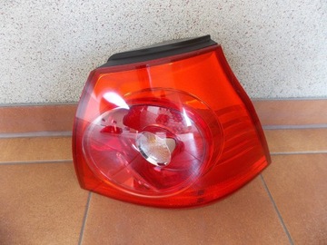 фото thumb №1, Vw golf v 03-08 лампа правая задняя зад 1k6945112c
