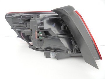 фото thumb №9, Audi оригинальный номер 8v4945070 лампа задняя p