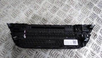 фото thumb №4, Bmw оригинальный номер 6819171