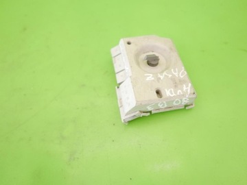 фото thumb №7, Вкладка молдинг лампи права задня audi 80 b3 sedan