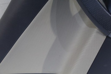 фото thumb №2, Обшивка дверь левый задняя toyota rav4 iii lift