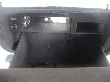 фото thumb №2, Бардачок консоли audi q7 4m0 16r