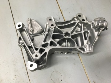 фото thumb №2, Кронштейн двигуна 1.6 dci trafic vivaro