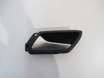 фото thumb №1, Ручка дверь левый задняя vw jetta 5c 5c6839113a