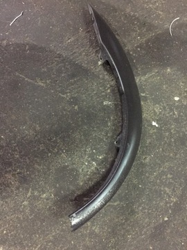 фото thumb №1, Права планка задня volvo xc70 30678046