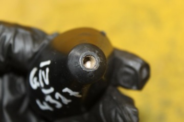 фото thumb №3, Підніжка антени vw golf iv