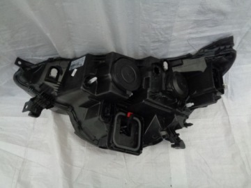 фото thumb №5, Renault оригинальный номер 260100033r лампа передняя