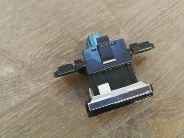 фото thumb №2, Citroen c4 pisacco ii кнопка тормоза ручного