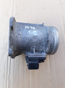 фото thumb №1, Расходомер audi a4 b5 037906461b