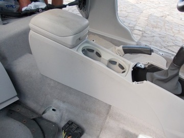 фото thumb №6, Туннель средний volvo v50 04-12r. 2.0 d