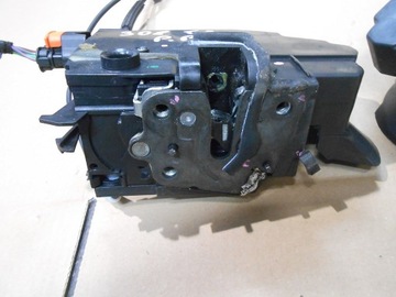 фото thumb №6, Peugeot 308 t9 ii замок дверь перед