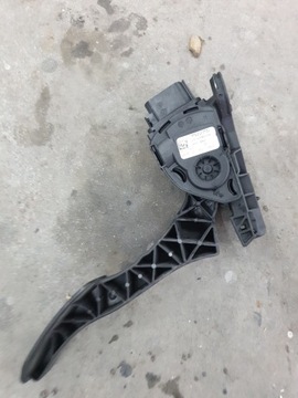 фото thumb №1, Педаль газа volvo xc60 31329059