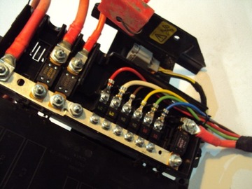 фото thumb №6, Распределитель тока jaguar xe x760