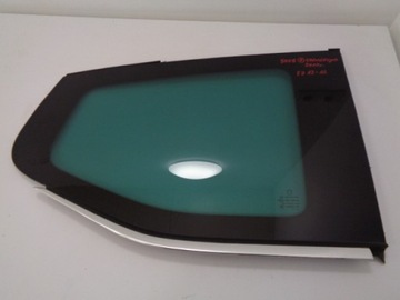 фото thumb №1, Peugeot 5008 стекло правая кузовная 2010